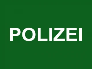 Blondinen- ausbildung bei der - slide 1