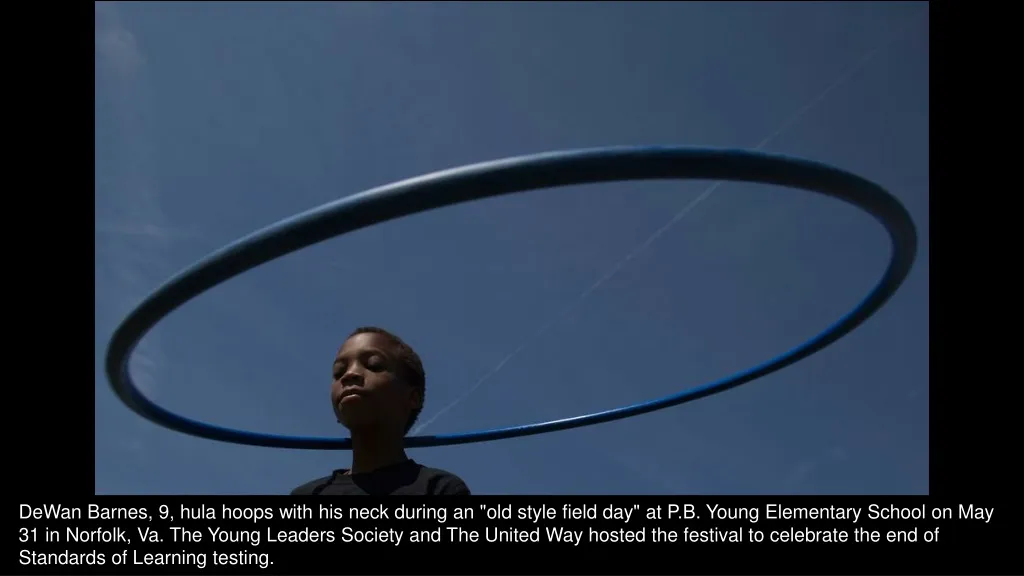 dewan barnes 9 hula hoops with his neck during