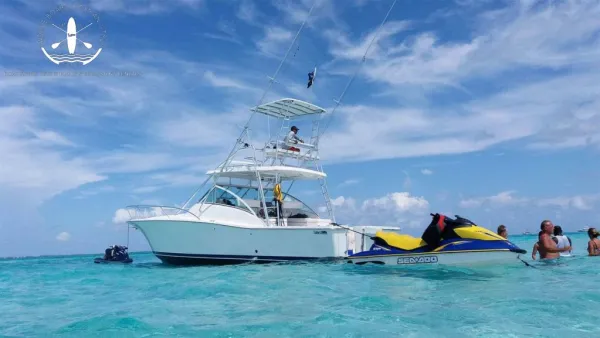 Get the best boat charters in the Cayman Islands and make the most of your time here