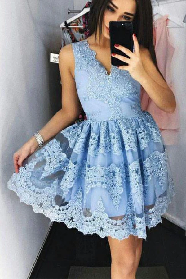Cute Mini V-Neck Blue Homecoming Dress,Lace Appliqued Short Prom Dress,Sweet 16 Dress