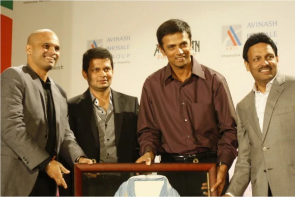 Mr. Avinash Bhosale and Mr. Amit Bhosale of ABIL Group with Mr. Rahul Dravid