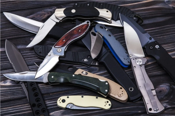tactical folding knives